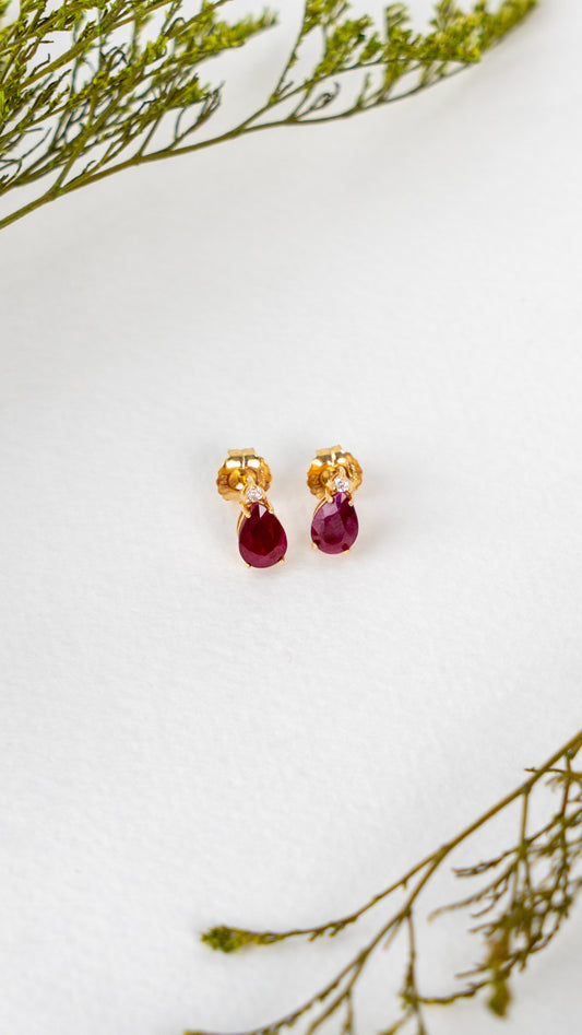 Aretes Oro 18K con Rubí y Brillantes